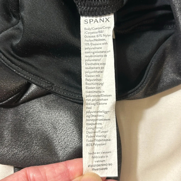 SPANX Black Faux Leather Leggings size M - Picture 8 of 11